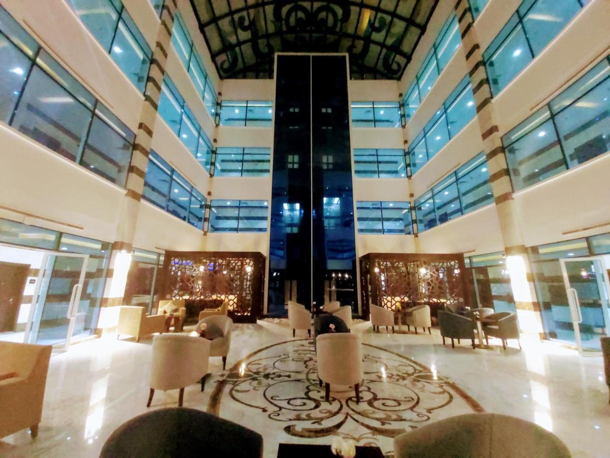 Admire Apart' Hotel Riyadh Bagian luar foto