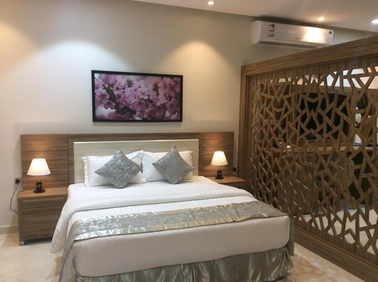 Admire Apart' Hotel Riyadh Bagian luar foto