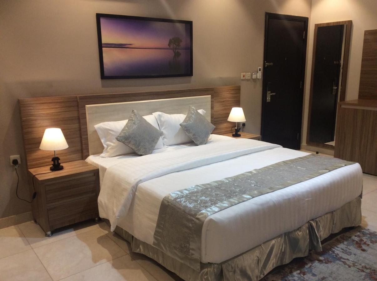 Admire Apart' Hotel Riyadh Bagian luar foto
