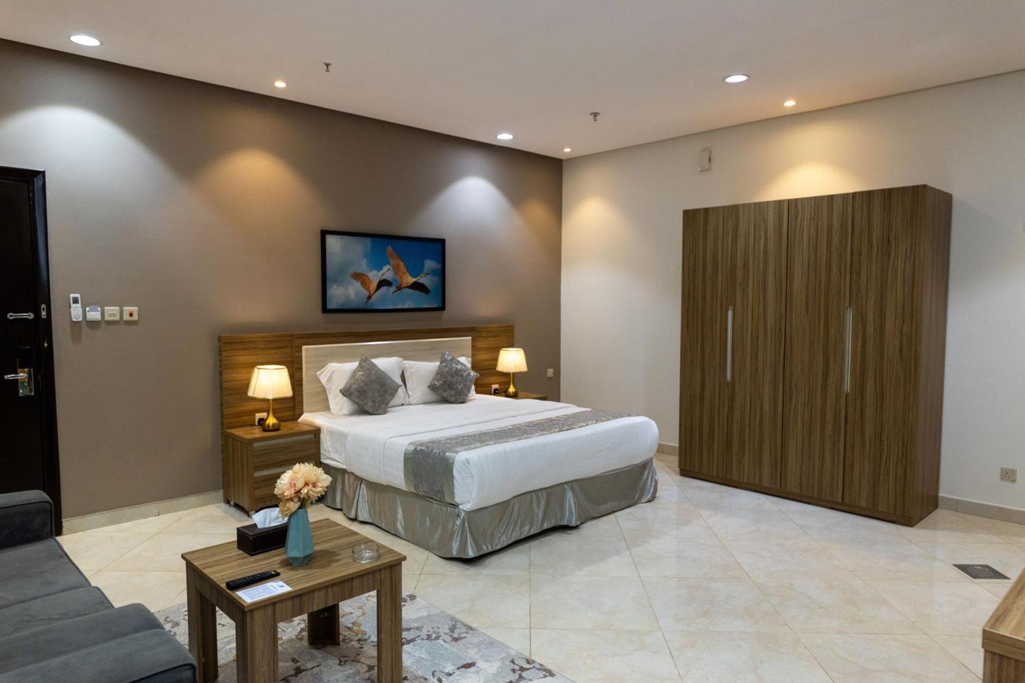 Admire Apart' Hotel Riyadh Bagian luar foto