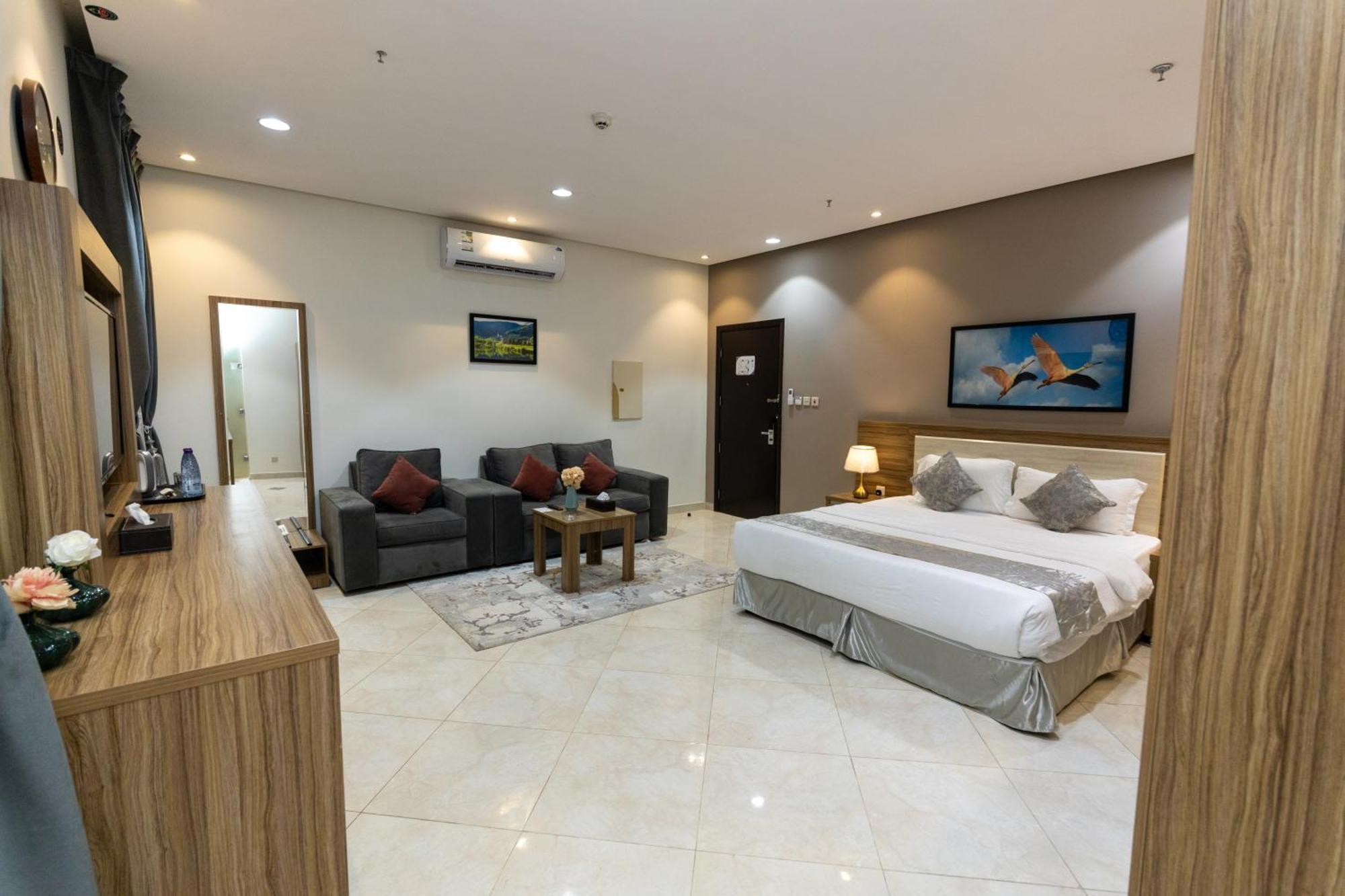 Admire Apart' Hotel Riyadh Bagian luar foto
